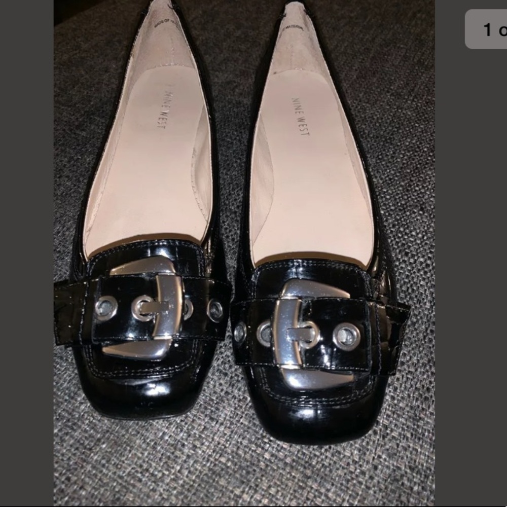 Nine West Soft Glossy toe buckle size 9